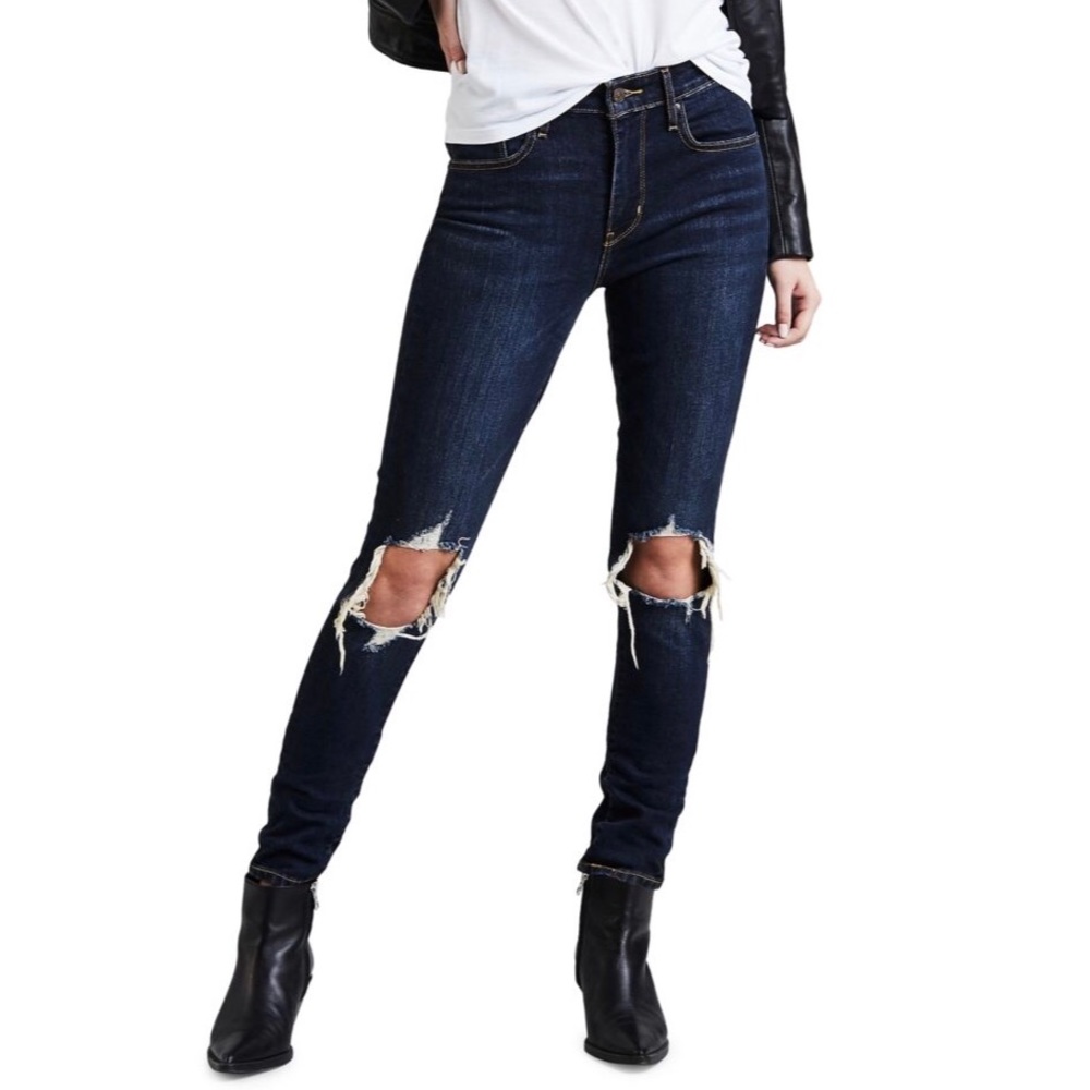 NWT Levi’s Premium 721 Skinny Jeans